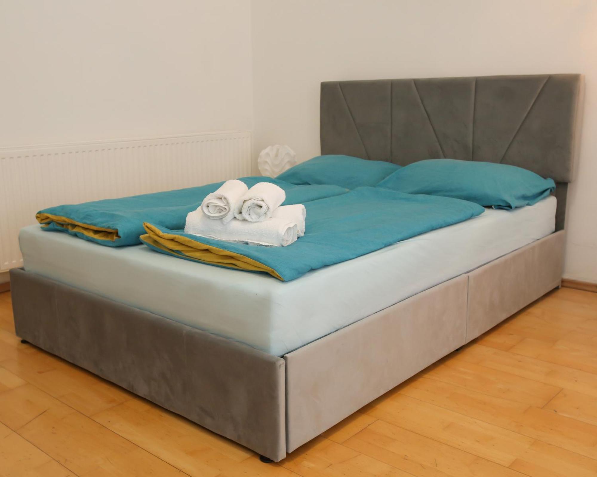 Appartement Downtown Bliss Modern Retreat With Free Parking And Fast Internet 600 Mbits à Vienne Extérieur photo