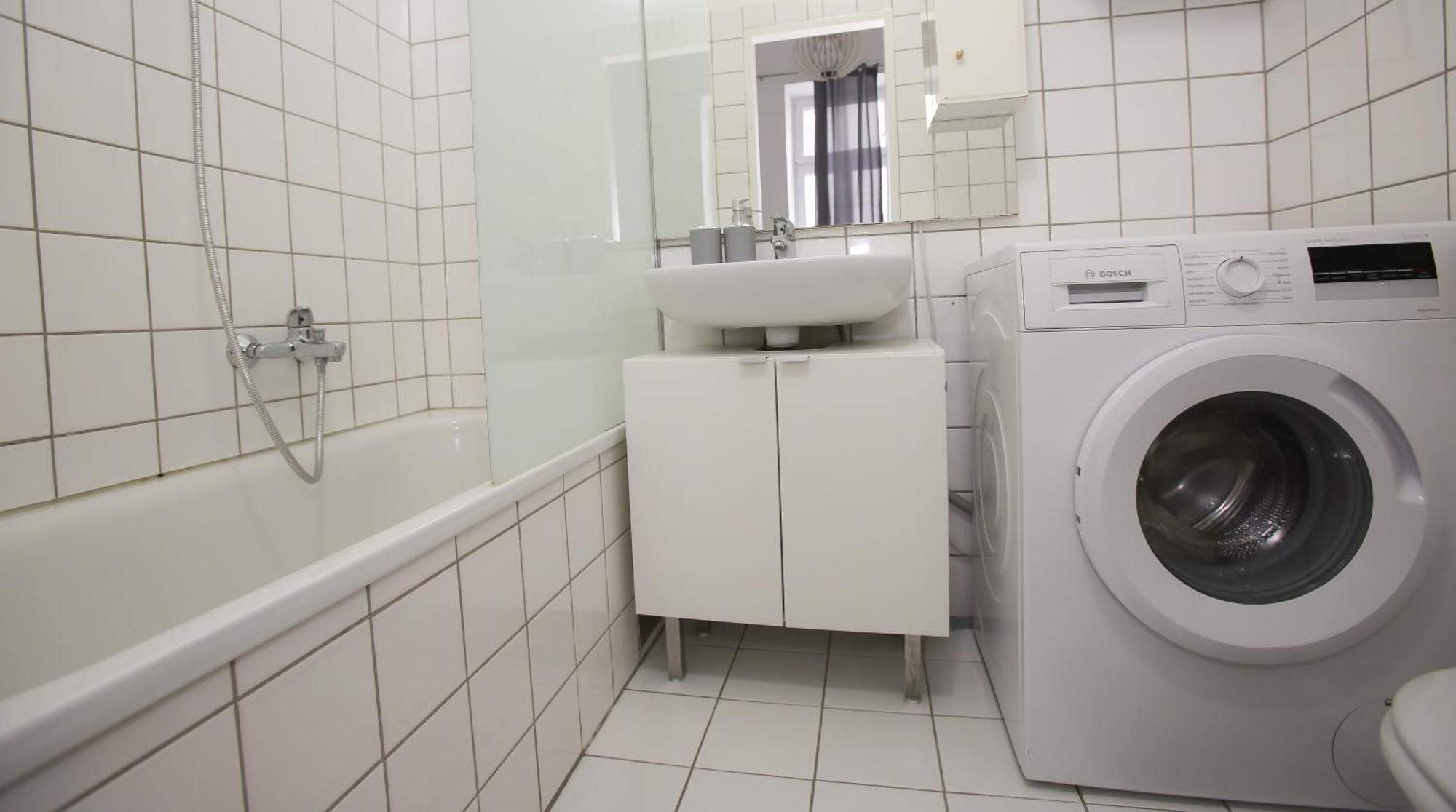 Appartement Downtown Bliss Modern Retreat With Free Parking And Fast Internet 600 Mbits à Vienne Extérieur photo
